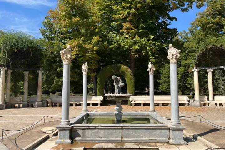 Private Tour of the Royal Palace of Aranjuez and Gardens