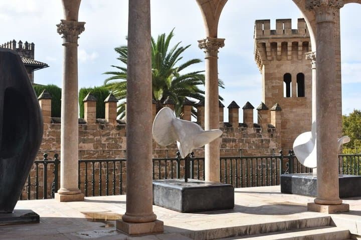Admission to Palau March Palma