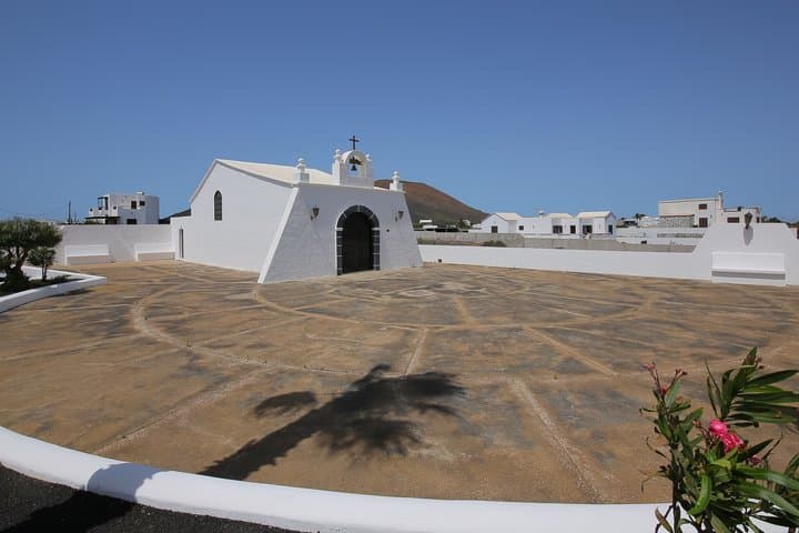 Private Shore Tour: Lanzarote Buggy Adventure