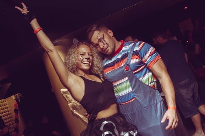 Barcelona Pub Crawl Experience with VIP Nightclub Entry