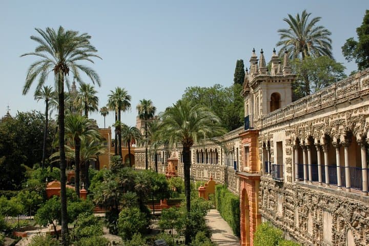 Private Shore Tour: Royal Alcázar, Cathedral & Giralda of Seville