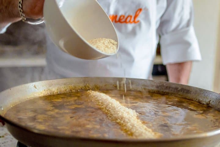 Cook Traditional Valencian Paella + Market Visit (3-Course Meal)
