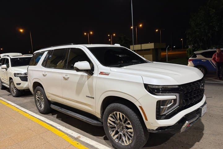 Private Executive Chauffeur Service (Premium SUV Service)