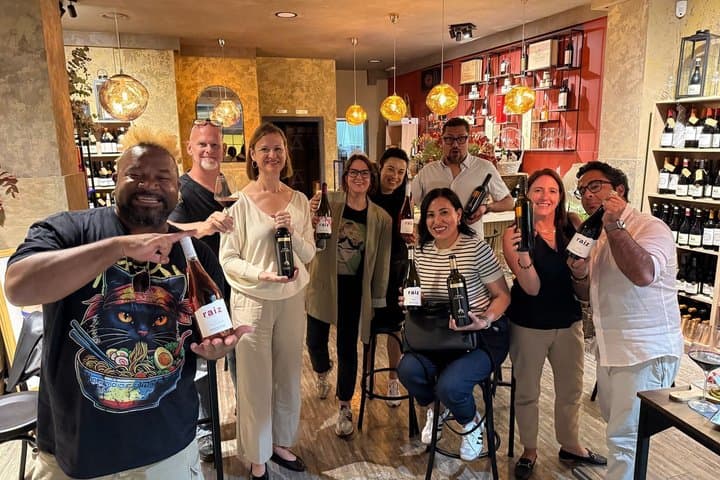 Wine Tasting Experience in Valencia’s Old Town