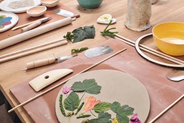 Discover Valencia’s Parks, Create Ceramic Art