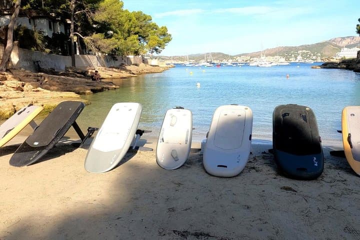 eFoil Experience Mallorca – Private Trio Session (3 Riders)