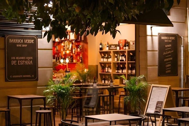 Wine Tasting Experience in Valencia’s Old Town