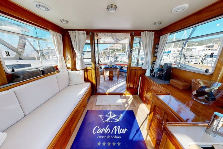 Luxury private traditional mallorcan Llaut with crew