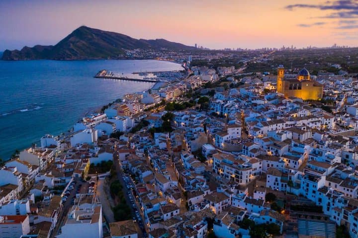 Costa Blanca Tour from Valencia: Altea, Villajoyosa & Benidorm