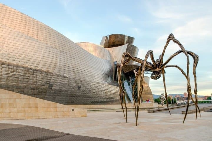 Bilbao: Gugghenheim Museum E-Ticket with Gelato Tasting