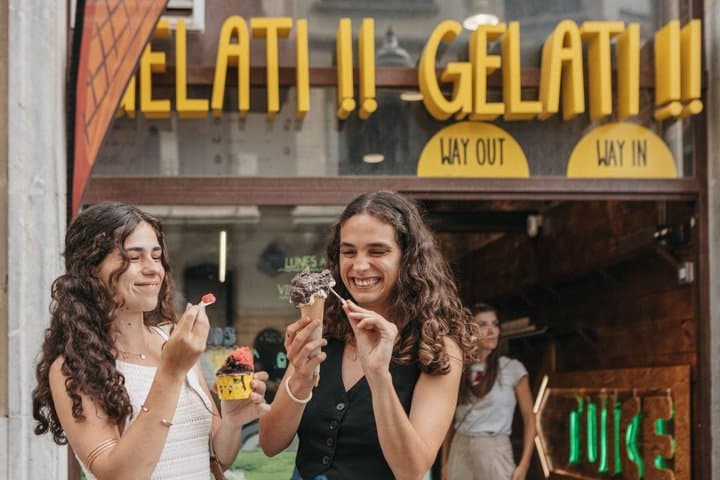 Bilbao: Gugghenheim Museum E-Ticket with Gelato Tasting