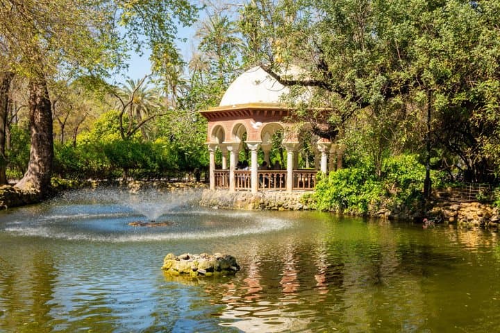 Private Shore Tour: Secrets of María Luisa Park & Plaza de España