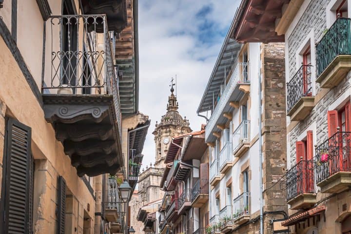 Small Group Hondarribia Historic Walking Tour