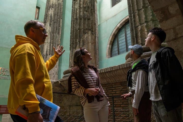 Barcelona: Catalonia’s Heart – Old Town Walking Tour