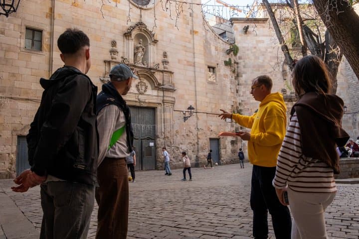 Barcelona: Catalonia’s Heart – Old Town Walking Tour