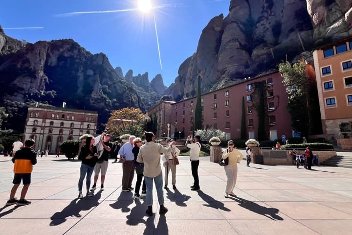 Montserrat, Cardona and Salt Mountain Small Group Tour