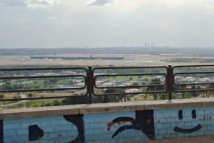 Historic Tour of Paracuellos de Jarama with Tapas