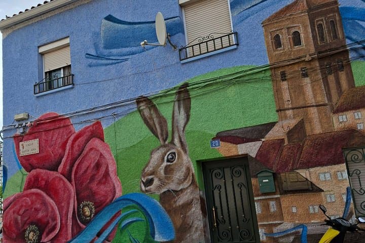 Historic Tour of Paracuellos de Jarama with Tapas
