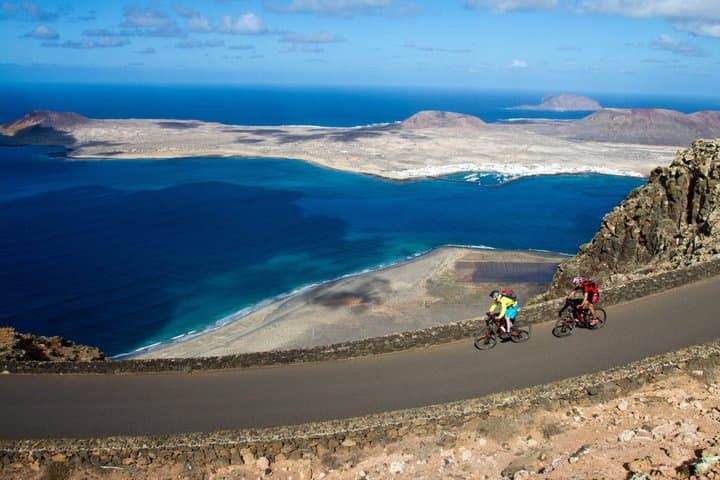 Lanzarote: Bike Rental and Discovering The Island