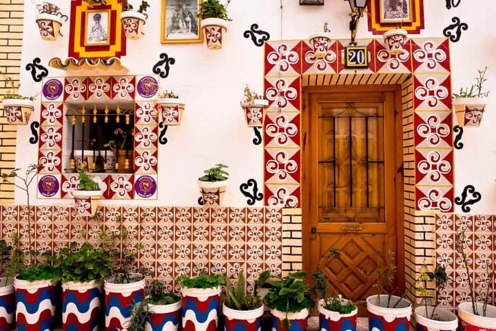 Alicante Walking Tour with Audio Guide on Your Smartphone