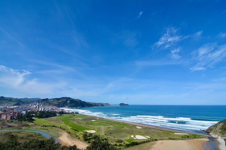 Private San Sebastian Coastal Tour with Txakoli Wine – Full Day