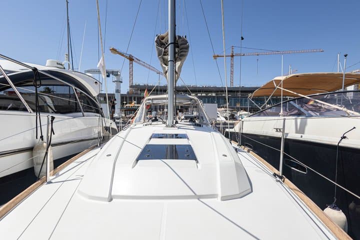 Solar Eclipse Mallorca 2026 Experience in a Private Yacht
