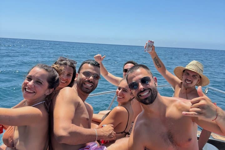 2H Private Boat Charter Experience in Estepona