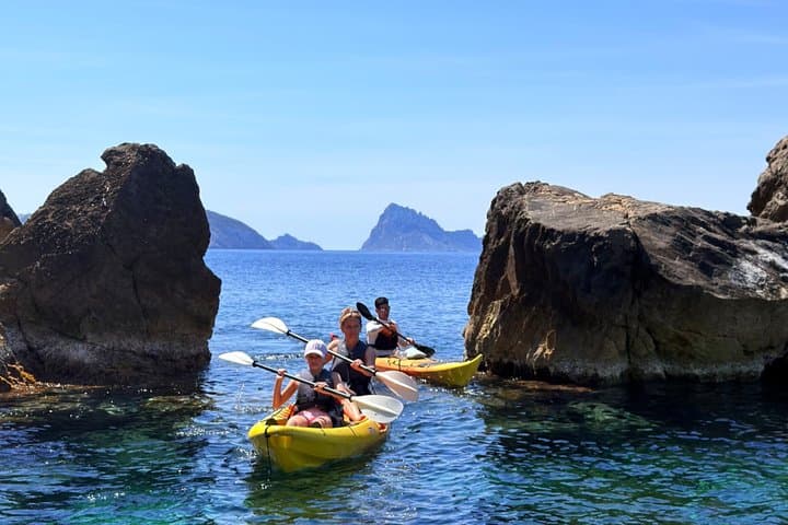 Guided Sea Cave Tour with Kayaking and Snorkeling in Ibiza