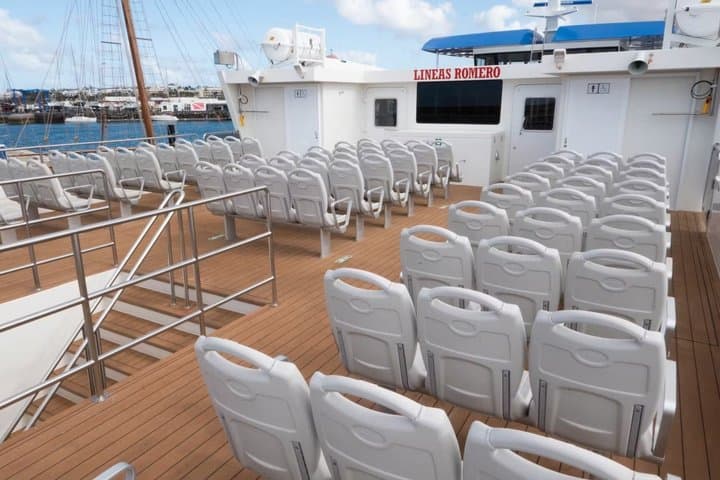 Roundtrip Ferry to La Graciosa from Lanzarote Lower Price