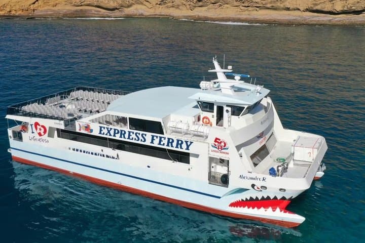 Roundtrip Ferry to La Graciosa from Lanzarote Lower Price