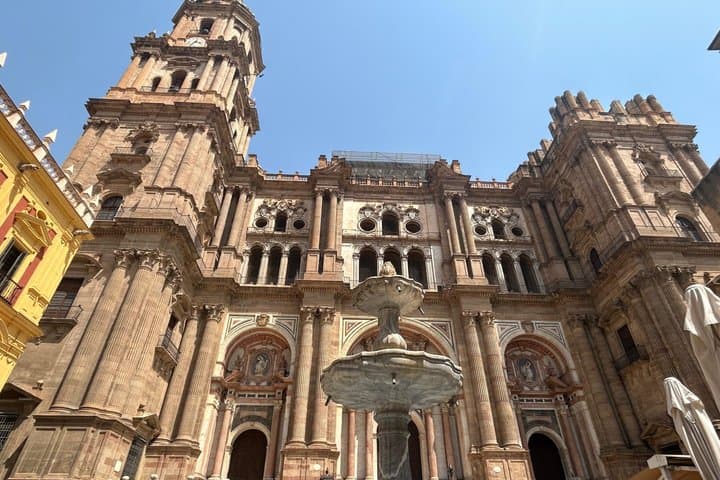 Discover Málaga History Secrets and Art