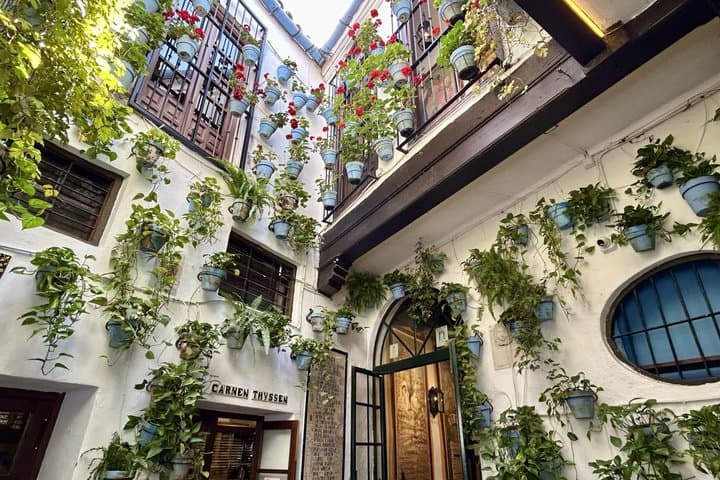 Discover Málaga History Secrets and Art