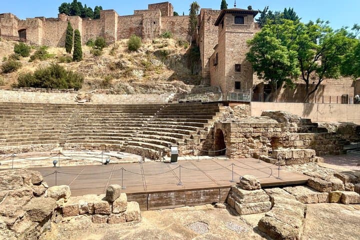 Discover Málaga History Secrets and Art