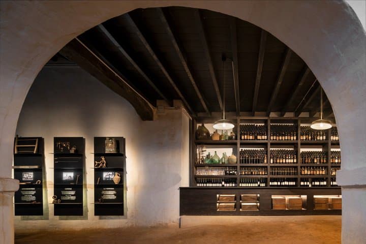 Wine Tasting Oldest winery in Seville · Bodegas Góngora