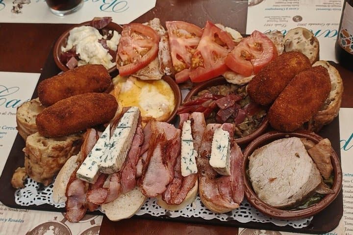 Self-Guided Tapas Tour of Granada