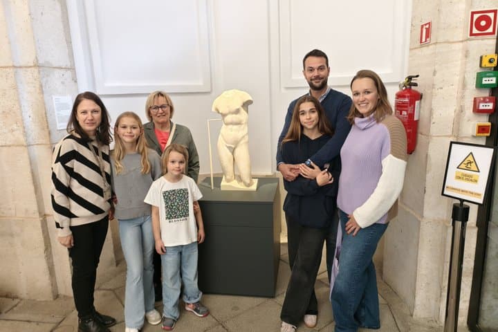 Engaging Private Prado Museum Tour for Families with Kids