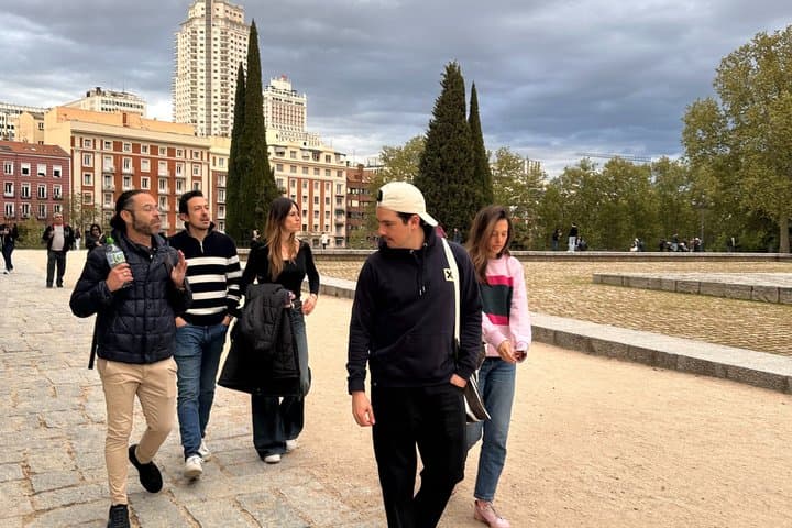 Madrid in 3 Hours Temples, Palaces and Local Myths Tour