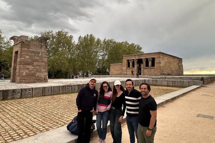 Madrid in 3 Hours Temples, Palaces and Local Myths Tour