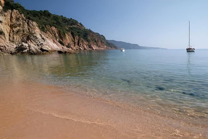 Boat trip from Platja d'Aro to Calella de Palafrugell