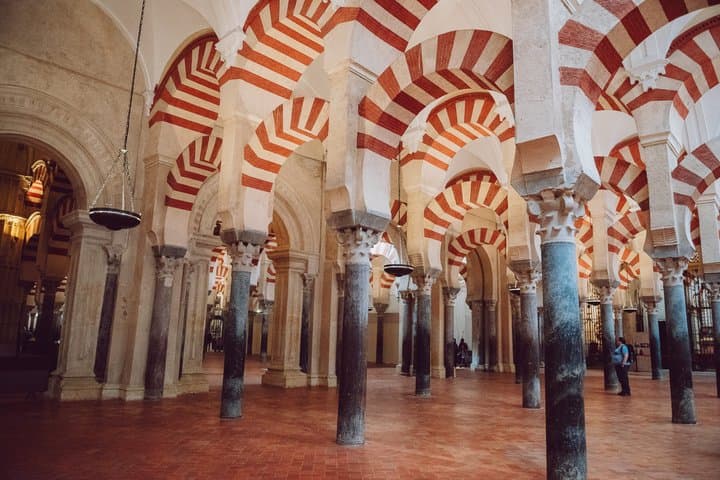 Guided tour Cathedral Mosque of Cordoba in Spanish