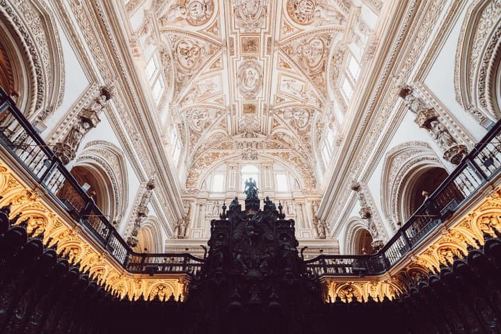 Guided tour Cathedral Mosque of Cordoba in Spanish