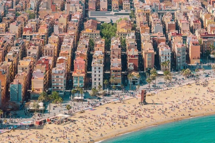 Barcelona Air and Sea Helicopter Tour and Port Cruise