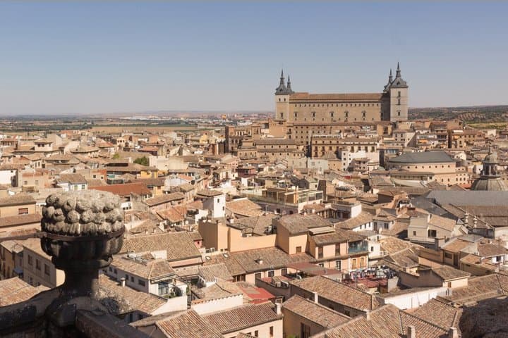 From Madrid Center: Toledo Express Day Trip with Free Tapa