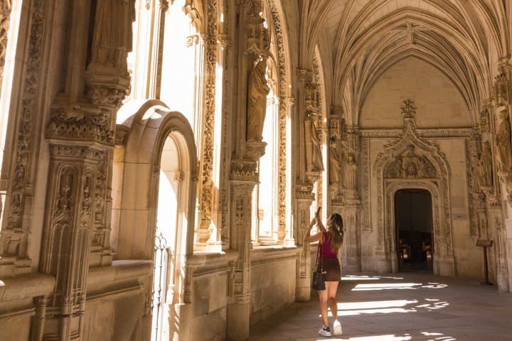 From Madrid Center: Toledo Express Day Trip with Free Tapa