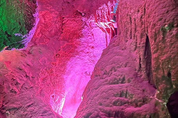Alicante : Caves of Canelobre + Busot Exclusive tour with transfer