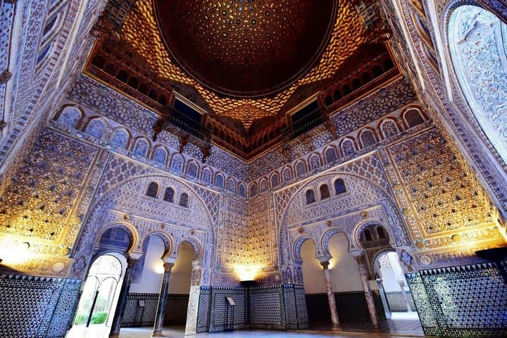 Skip the line Royal Alcazar of Seville Private Guided Tour