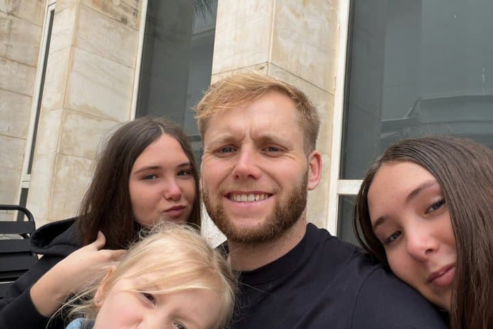Fuengirola Family Treasure Hunt: Infinite the Black Cat