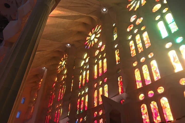 Sagrada Familia Skip-the-Line Tour & Optional Towers Access