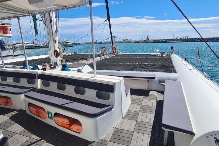 Cambrils : 1 Hour Sailing Catamaran Ride in Cambrils
