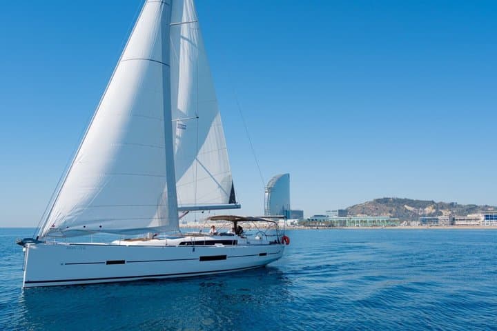 2H Barcelona Coastal Sailing (Open Bar, Catalan Snack, Swim Stop)